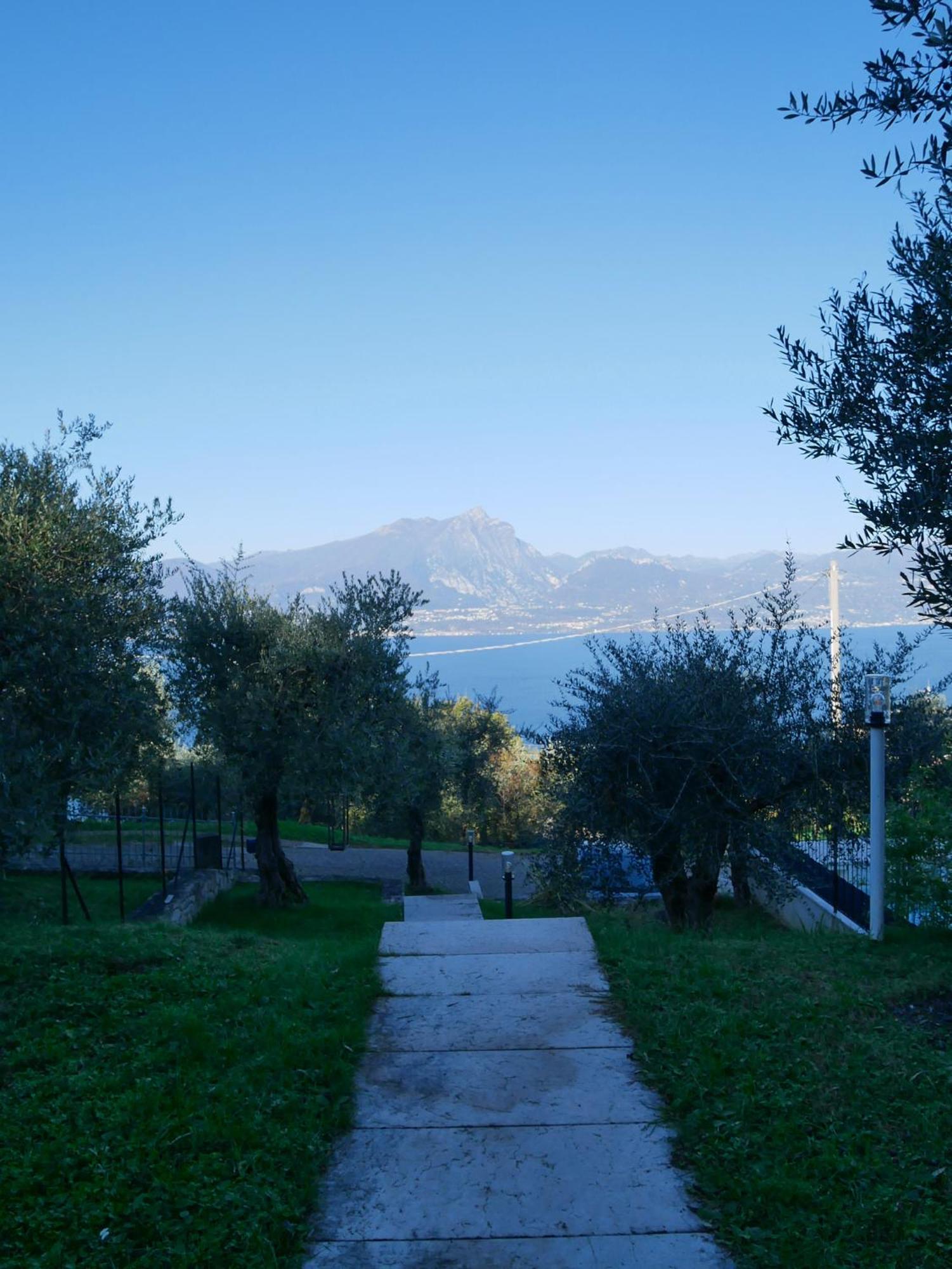 Redhouse Benaco Διαμέρισμα Torri Del Benaco Εξωτερικό φωτογραφία