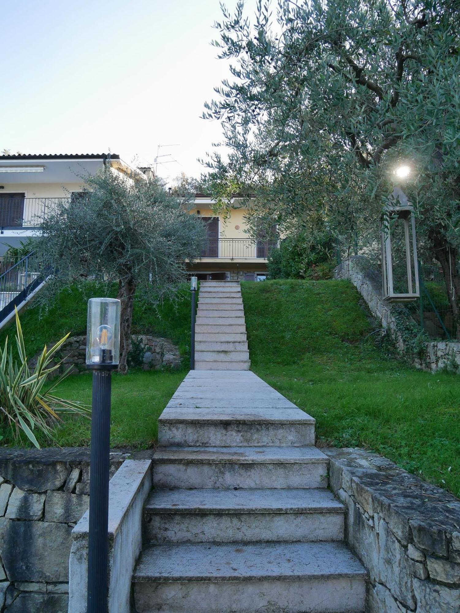 Redhouse Benaco Διαμέρισμα Torri Del Benaco Εξωτερικό φωτογραφία
